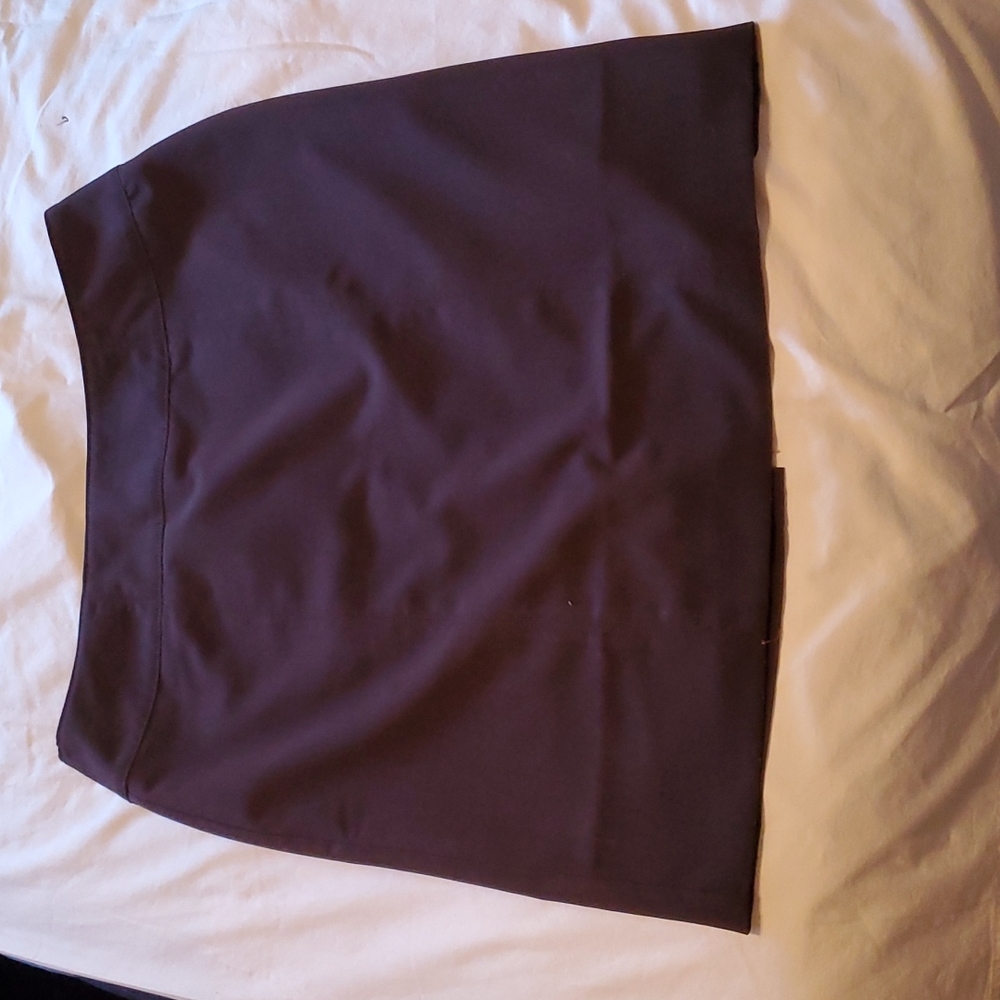 Worthington brown skirt.